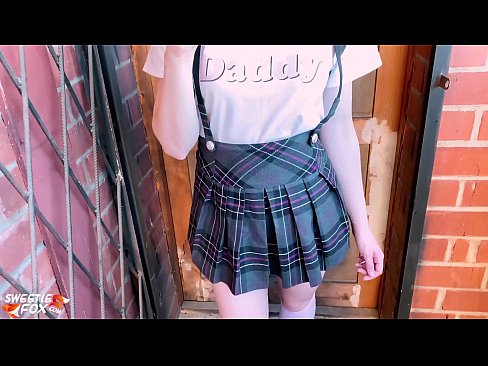 ❤️ Schoolgirl Mengisap penisnya dalam-dalam dan meniduri alih-alih kelas. ️ Porno di id.robosexshop.ru