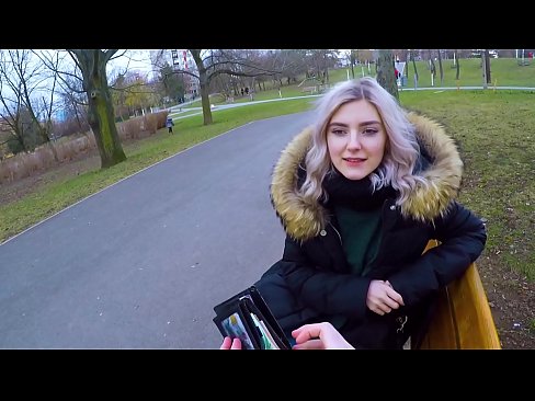 ❤️ Menelan air mani panas orang asing demi uang - blowjob di taman oleh Eva Elfie ️ Porno di id.robosexshop.ru